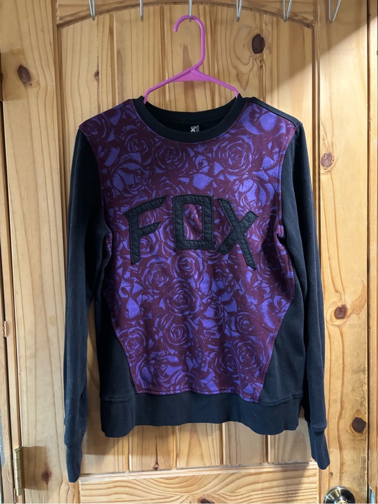 Fox Tops - Fox Purple Floral crewneck with Black Sleeves - Fox